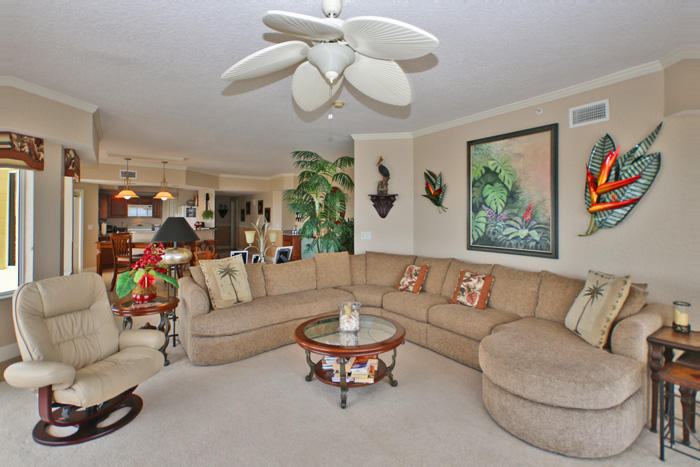 Daytona Beach Oceanfront Condo For Sale. Island Crowne Unit 1004 Living Room. 1900 N Atlantic Ave